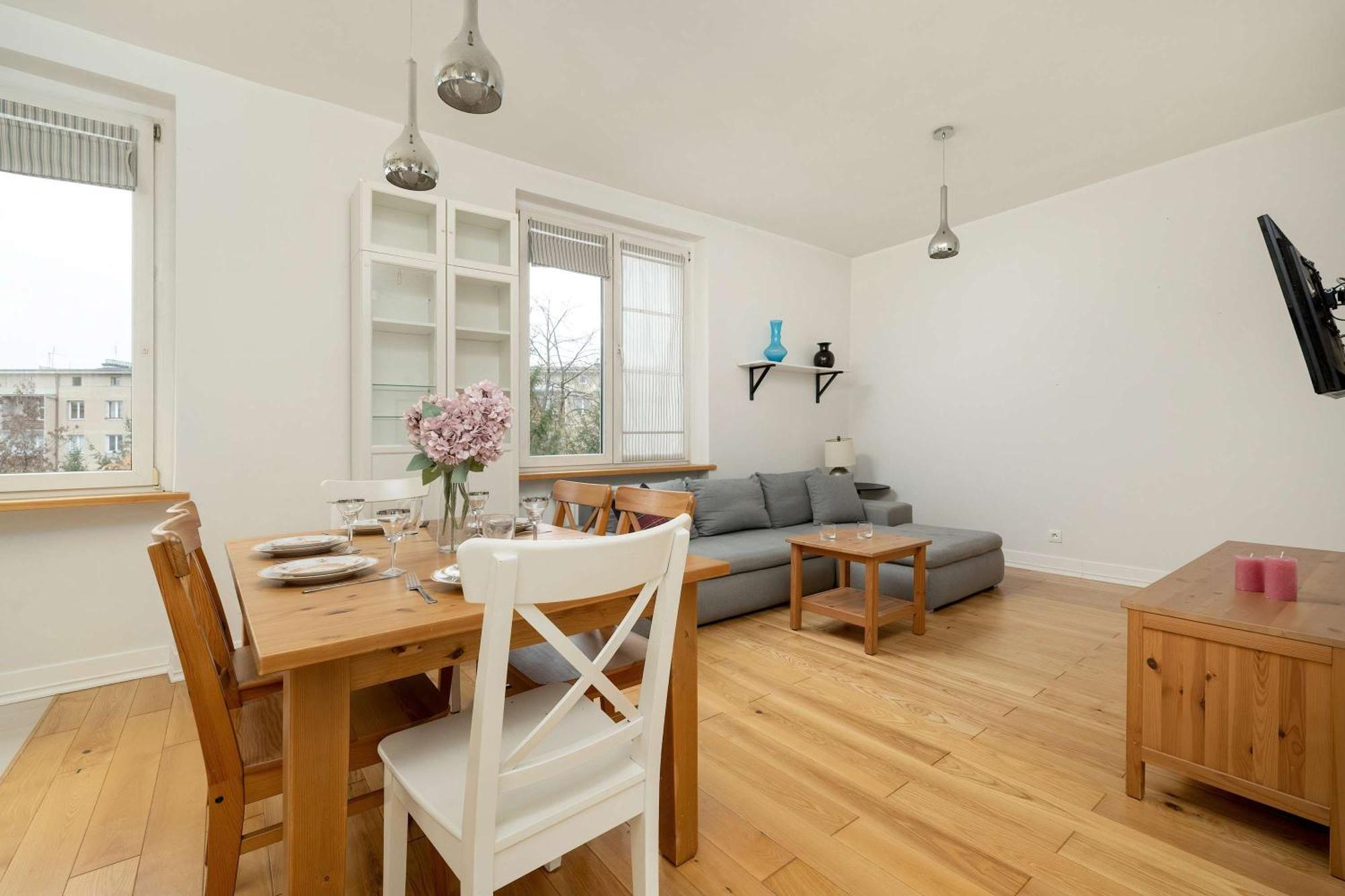 Pawlowa Stylish Apartment With Balcony & Home Office Wroclaw By Noclegi Renters Extérieur photo